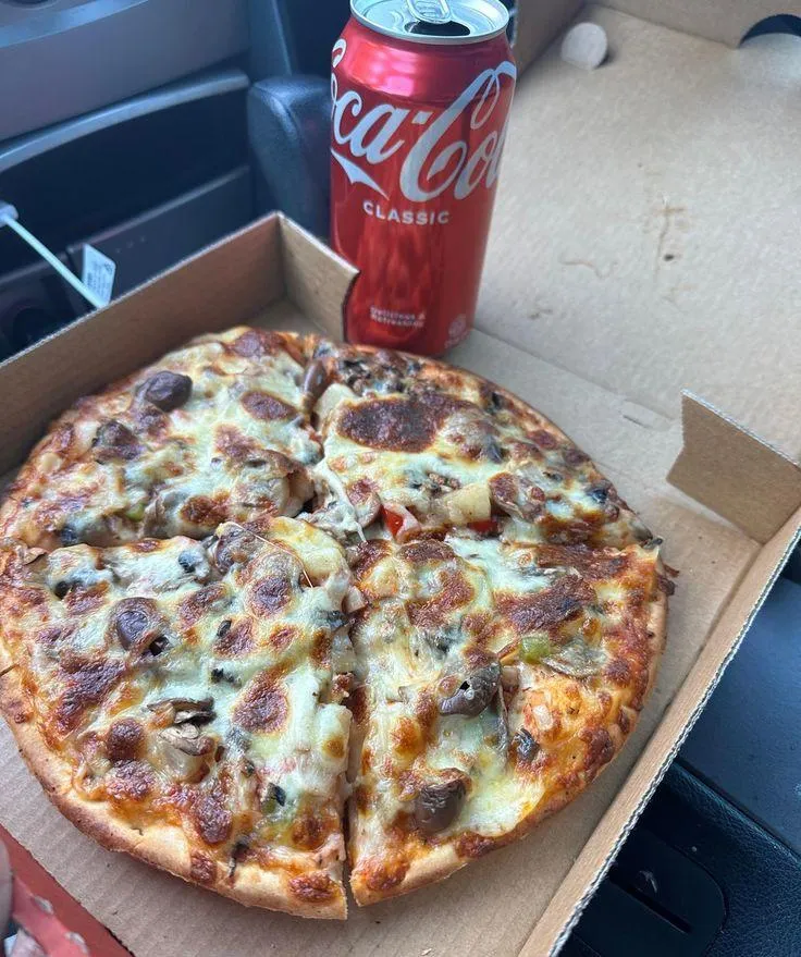 CREATE YOUR OWN PIZZA