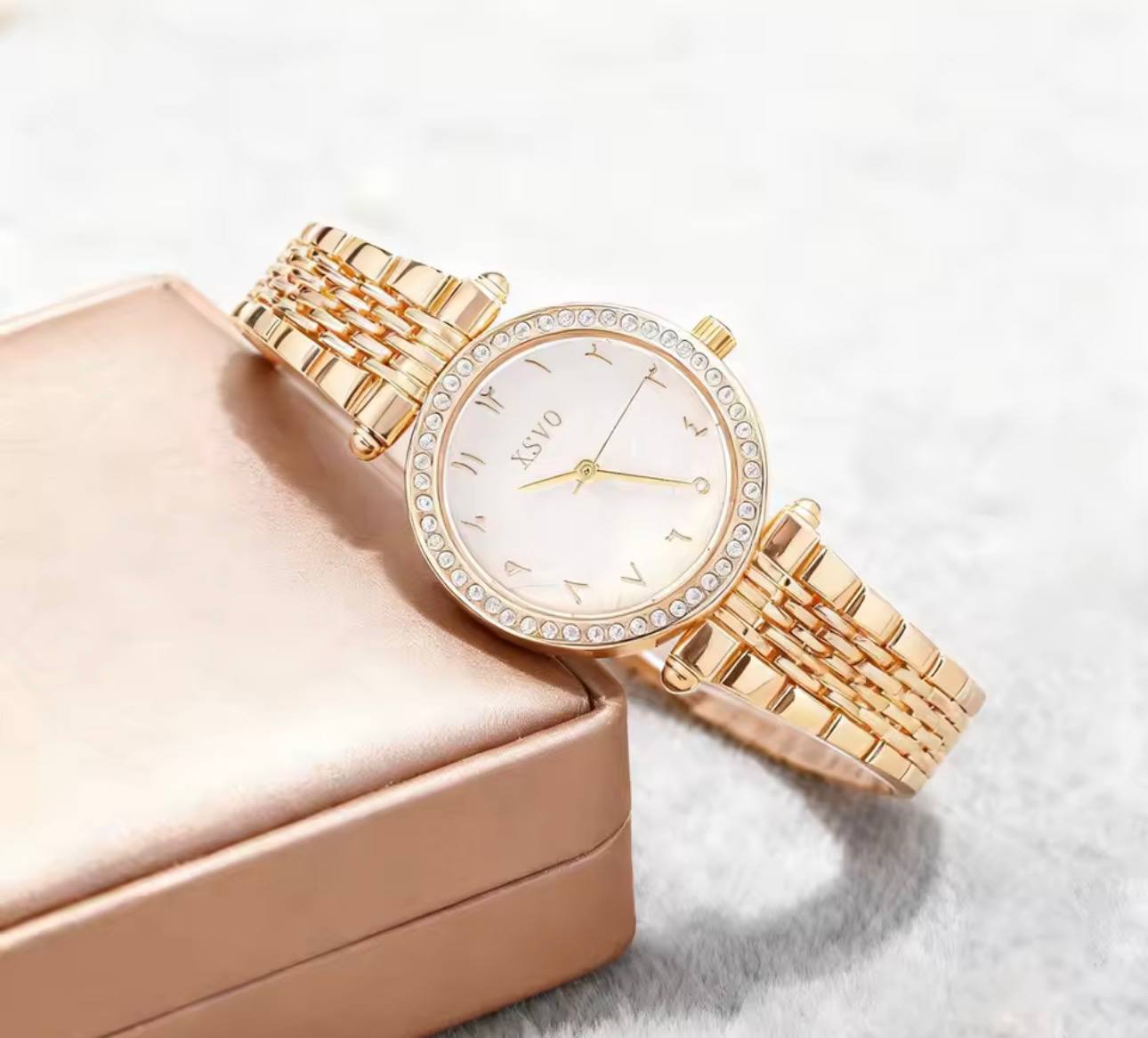 Fashionable Women's Luxury Watch